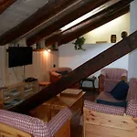 La Tana Dell'orso Apartment Forni di Sopra
