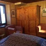 La Tana Dell'orso Apartment Forni di Sopra