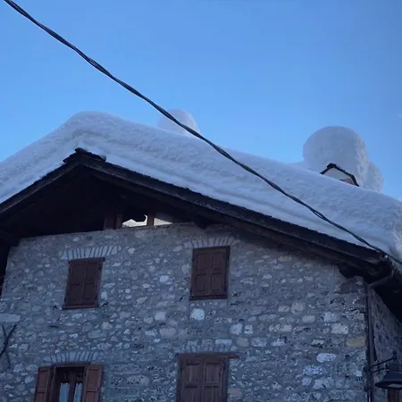 La Tana Dell'orso Appartement *