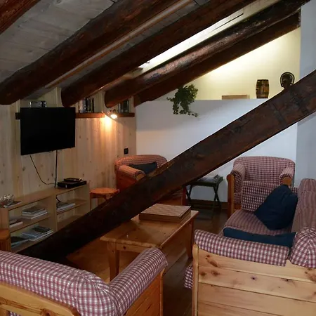 La Tana Dell'orso Daire Forni di Sopra